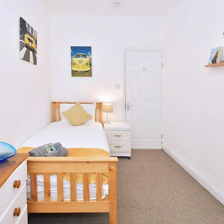Townhouse @ Hanley Road Stoke Buitenkant foto