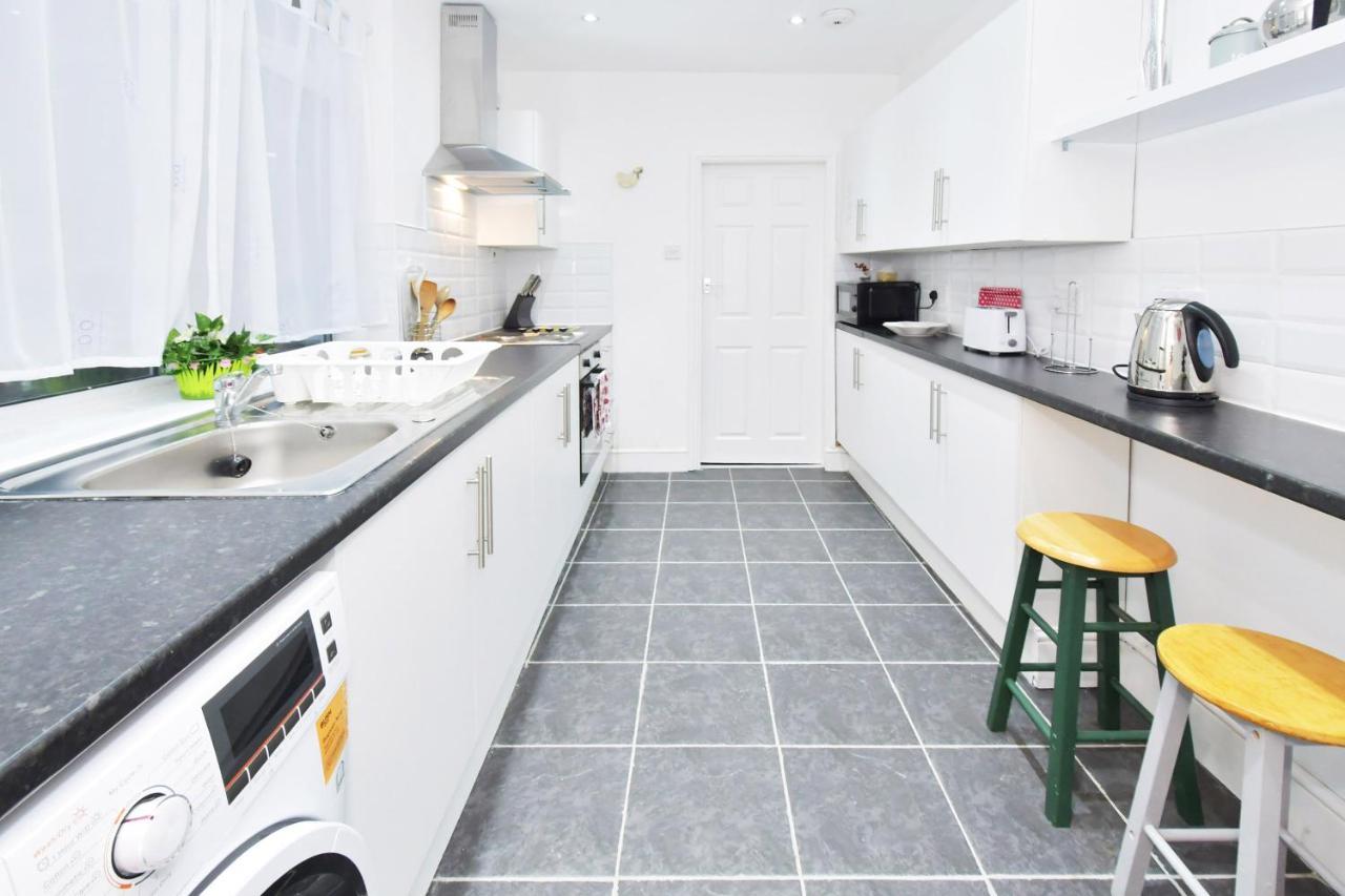 Townhouse @ Hanley Road Stoke Buitenkant foto