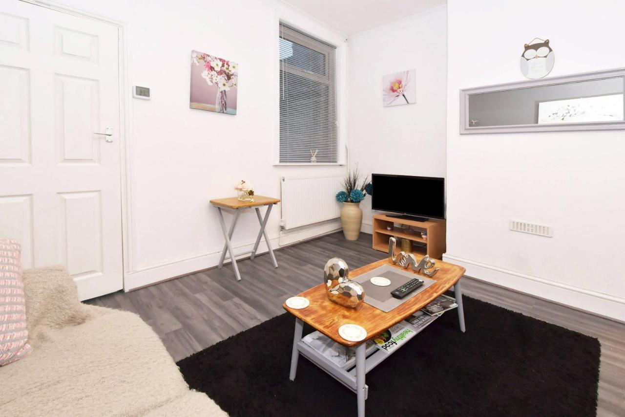 Townhouse @ Hanley Road Stoke Buitenkant foto